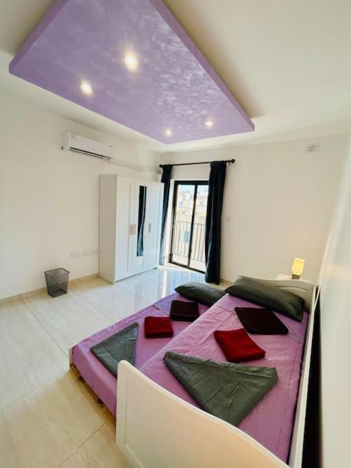 Cosy Home Close To The Sea, King-Size Bed St. Paul's Bay Exterior photo