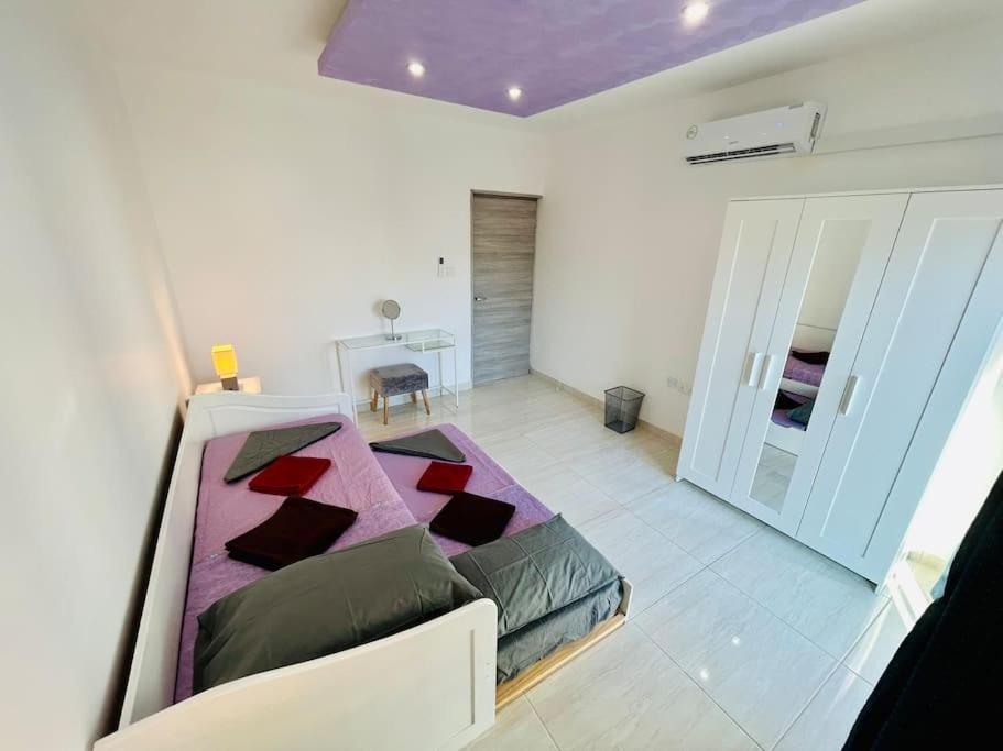 Cosy Home Close To The Sea, King-Size Bed St. Paul's Bay Exterior photo